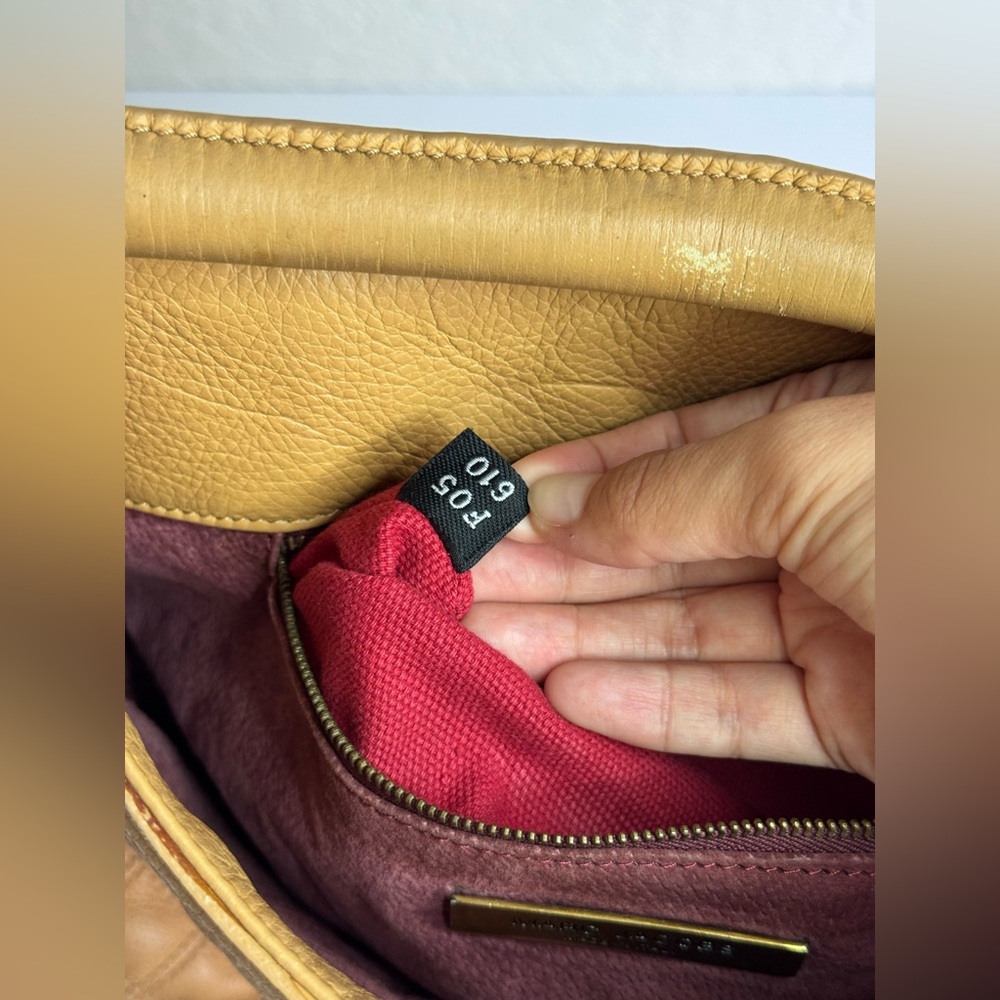 MARC JACOBS Tan Quilted Leather Handbag Made in Italy - Picture 14 of 14